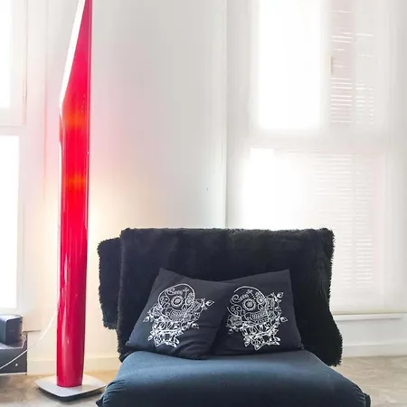 아파트 Atico Loft - 10min Walk To Beach With Ac