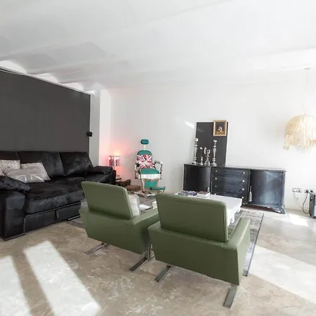 아파트 Atico Loft - 10min Walk To Beach With Ac 알리칸테
